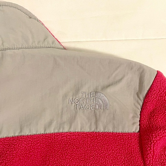 The North Face Kids' Pink and Gray Fleece Jacket - Picture 6 of 6